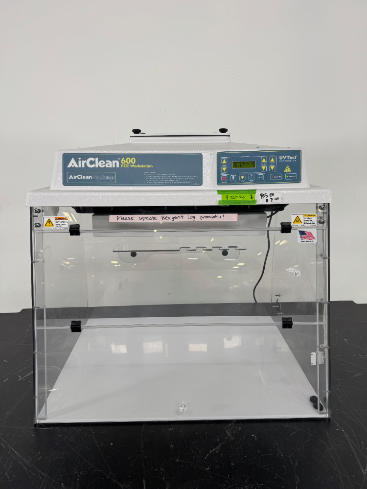 Image of AirClean 600 PCR Workstation